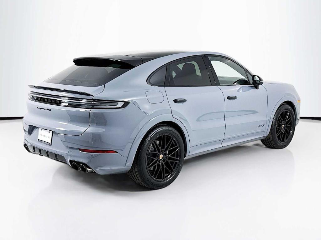 new 2025 Porsche Cayenne car, priced at $163,625