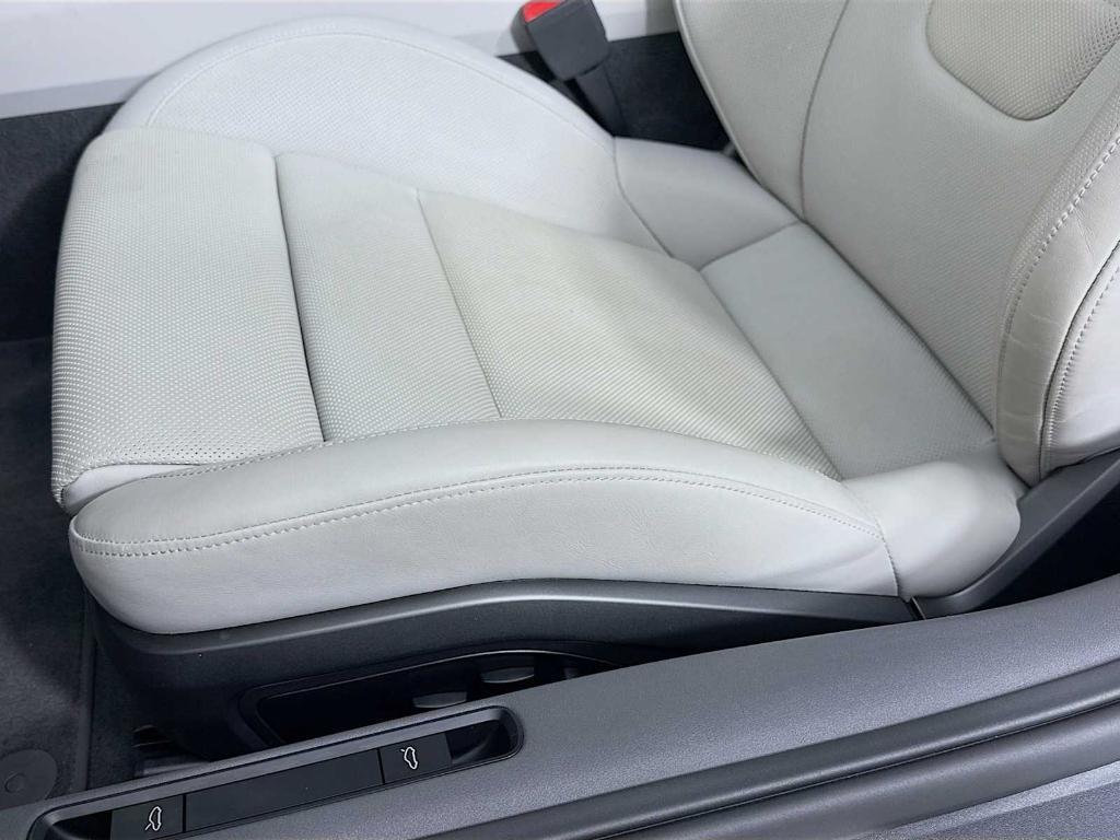 used 2021 Porsche 911 car, priced at $249,900