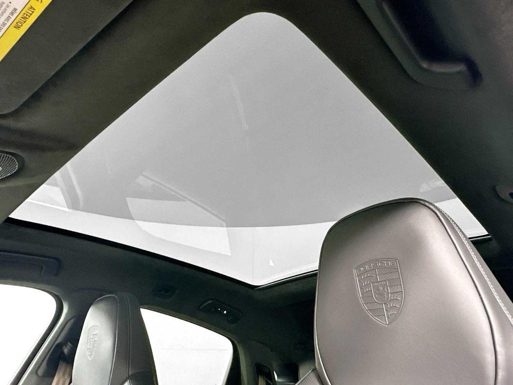 new 2025 Porsche Cayenne car, priced at $188,395