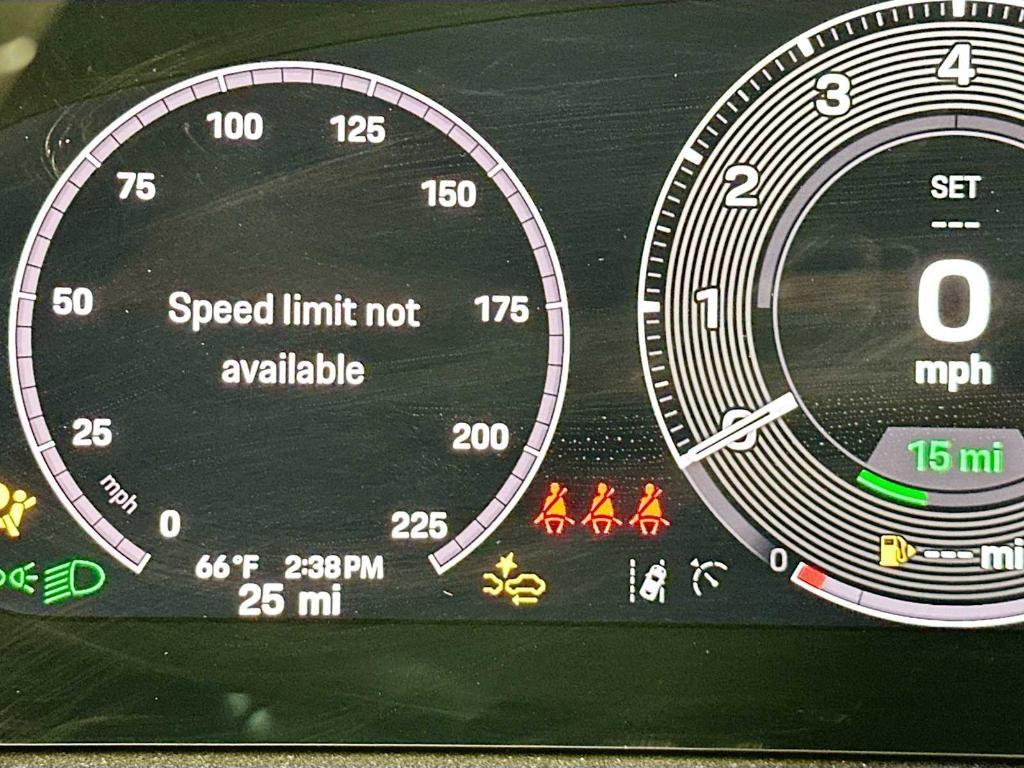 new 2025 Porsche Cayenne car, priced at $188,395