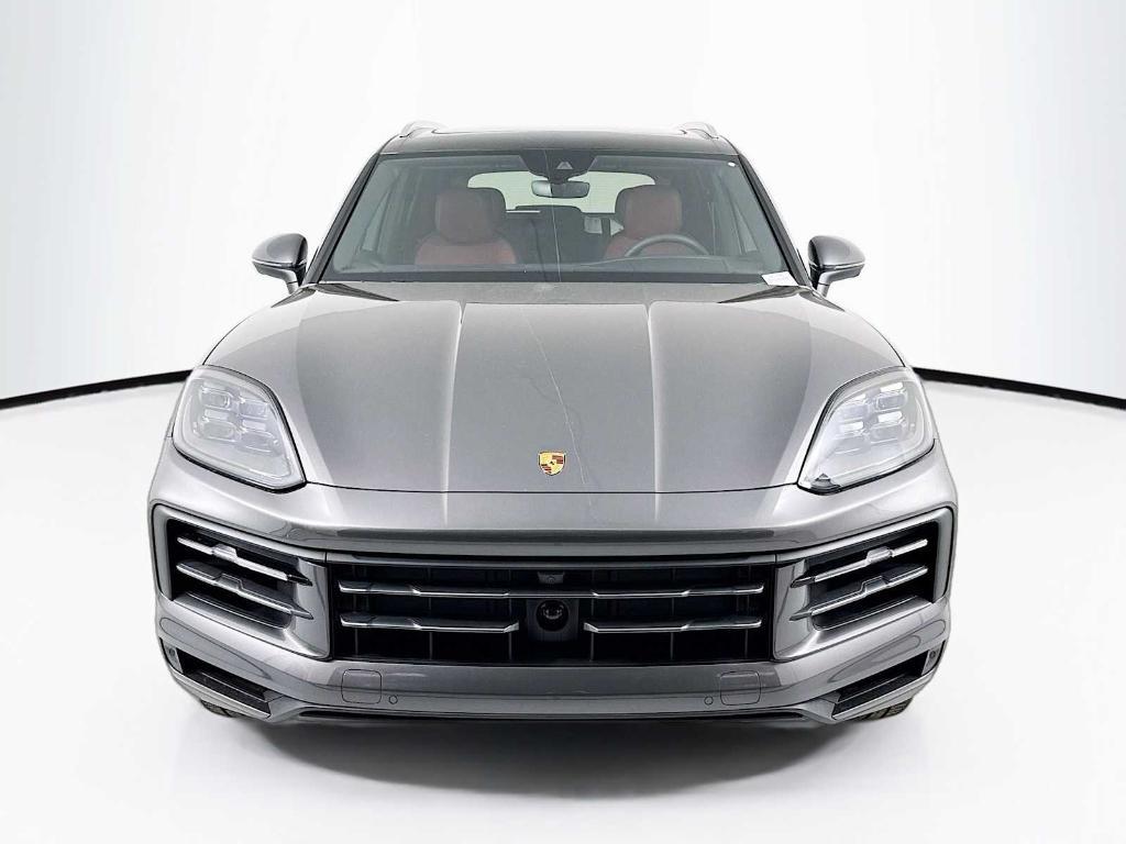 new 2025 Porsche Cayenne car, priced at $109,475