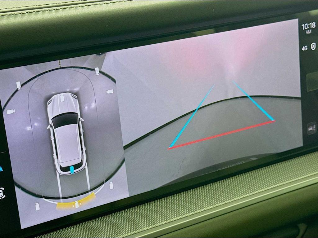 new 2025 Porsche Cayenne car, priced at $106,155