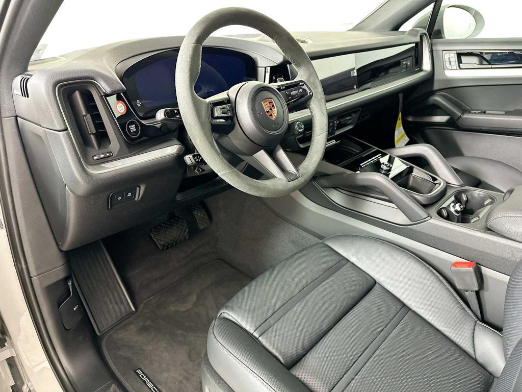 new 2025 Porsche Cayenne car, priced at $112,065
