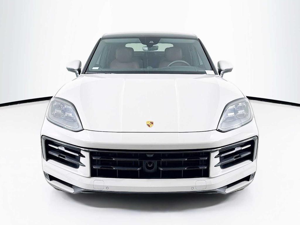 new 2025 Porsche Cayenne car, priced at $112,405