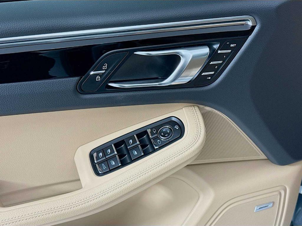 new 2025 Porsche Macan car, priced at $91,975