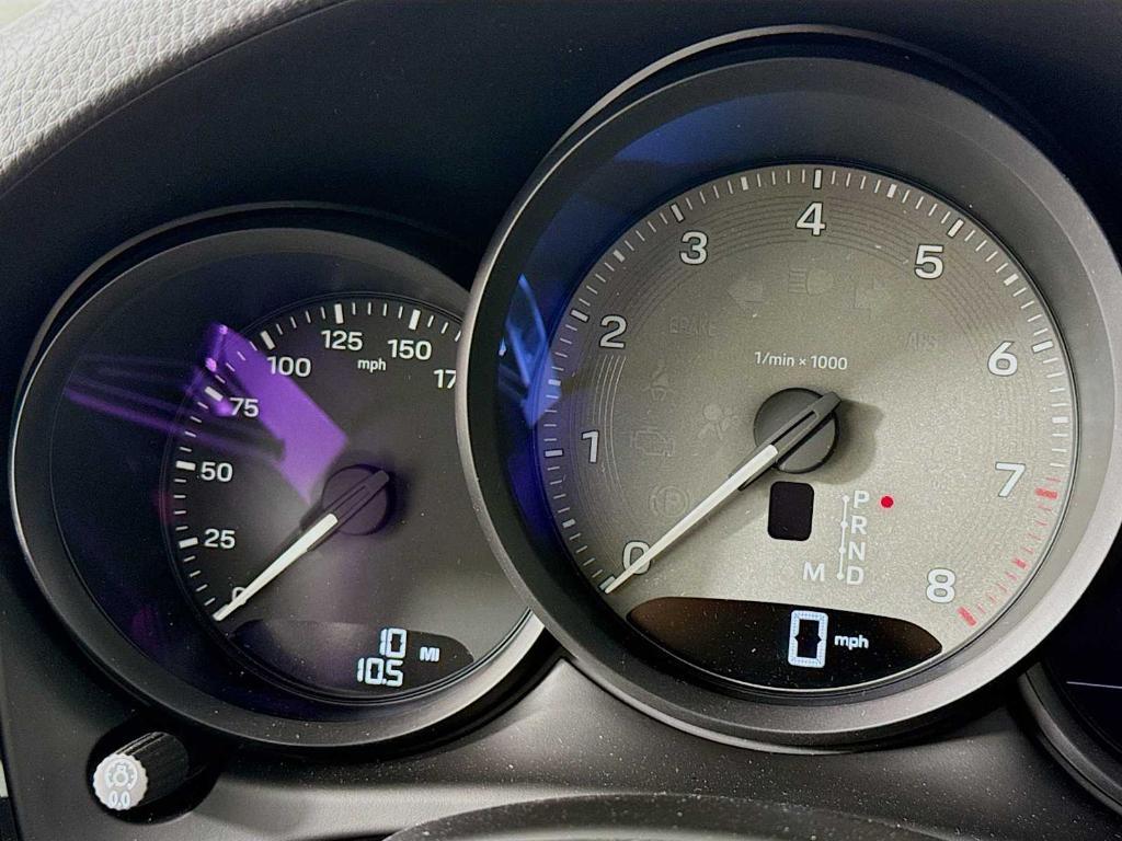 new 2025 Porsche Macan car, priced at $91,975