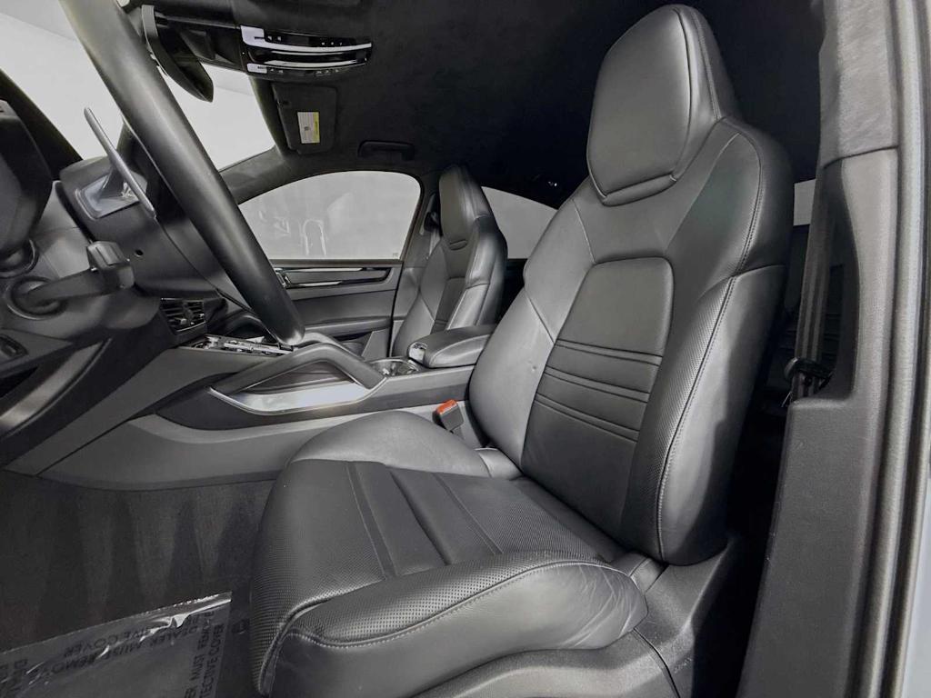 used 2022 Porsche Cayenne car, priced at $134,900