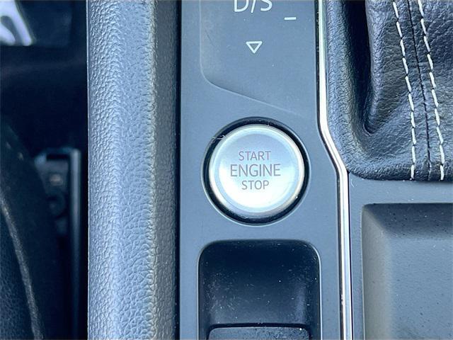 used 2022 Volkswagen Atlas car, priced at $20,992