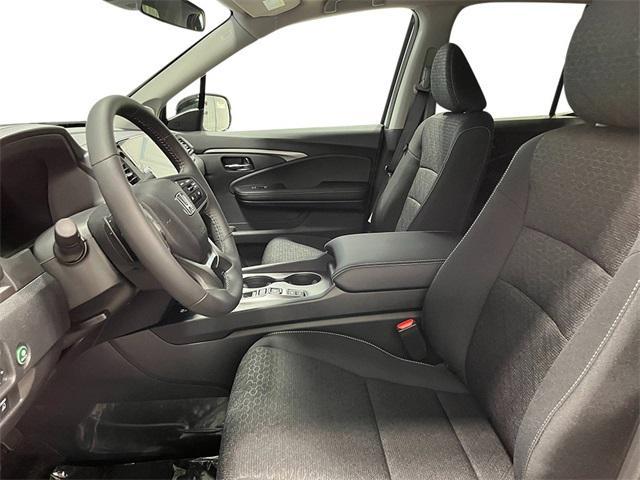 new 2025 Honda Ridgeline car, priced at $39,427