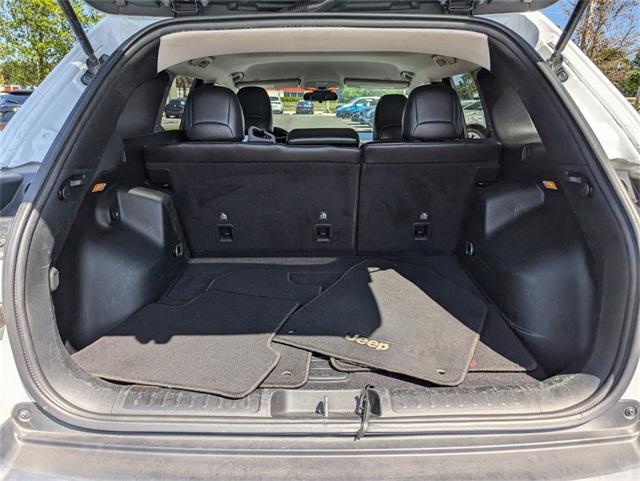 used 2019 Jeep Cherokee car, priced at $16,391
