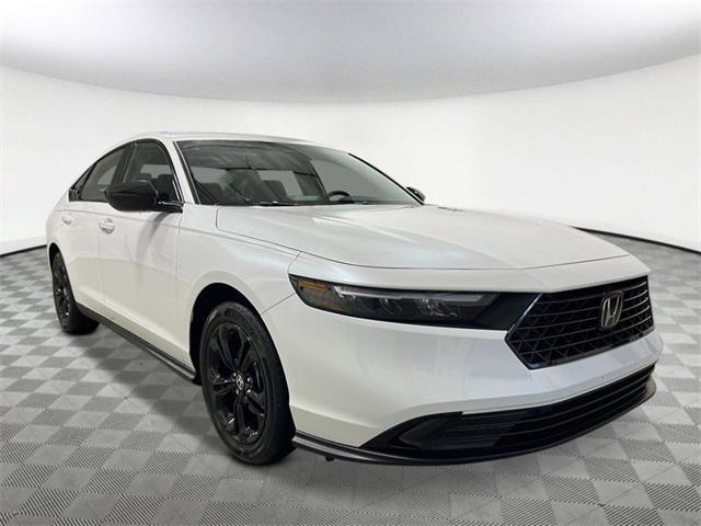 new 2025 Honda Accord car, priced at $30,923