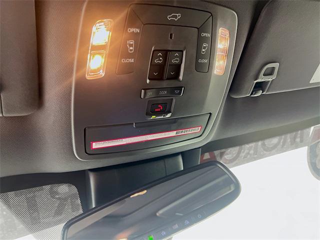 used 2023 Toyota Sienna car, priced at $50,004