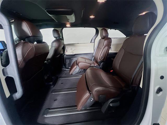 used 2023 Toyota Sienna car, priced at $50,004