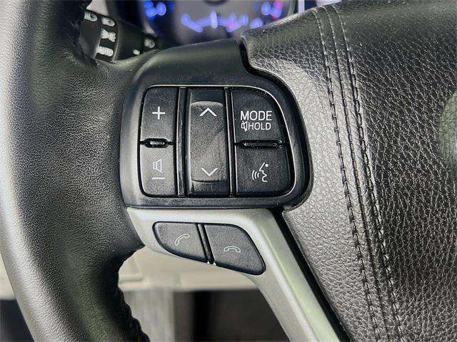 used 2018 Toyota Highlander car, priced at $21,591
