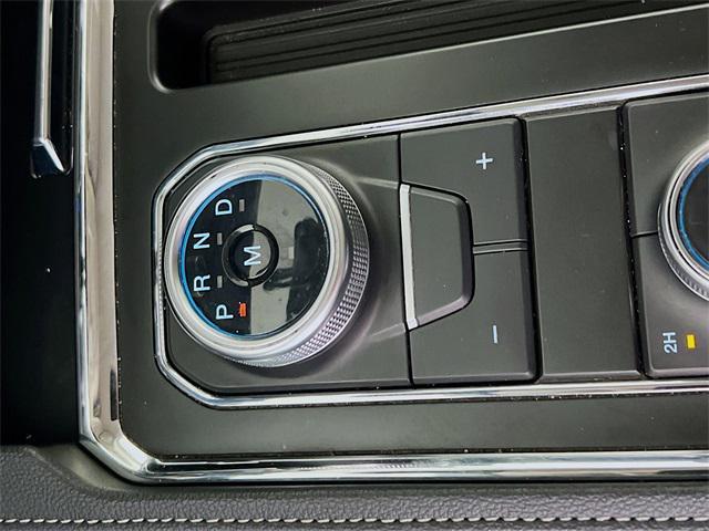 used 2024 Ford Expedition car, priced at $49,418