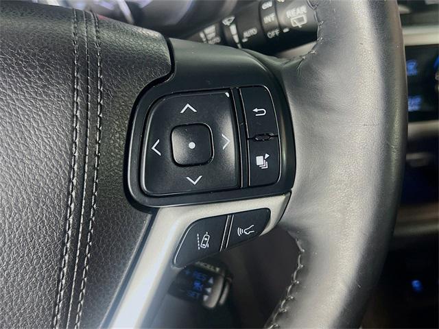 used 2018 Toyota Highlander car, priced at $25,350