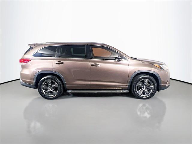 used 2018 Toyota Highlander car, priced at $25,350