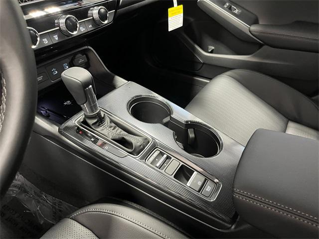 new 2025 Honda Civic Hybrid car, priced at $32,912