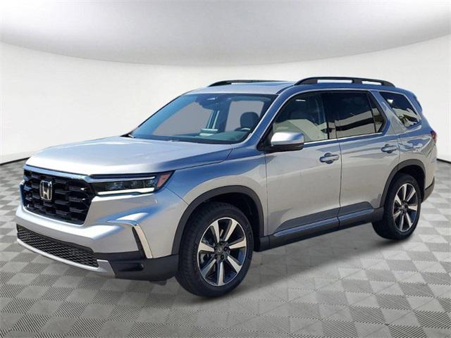 new 2025 Honda Pilot car, priced at $45,532