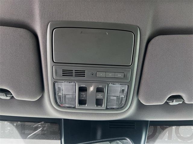 used 2022 Honda CR-V car, priced at $26,950