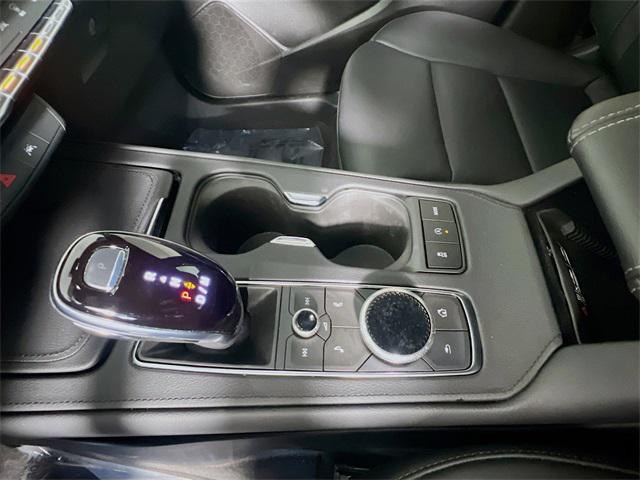 used 2022 Cadillac XT4 car, priced at $28,169