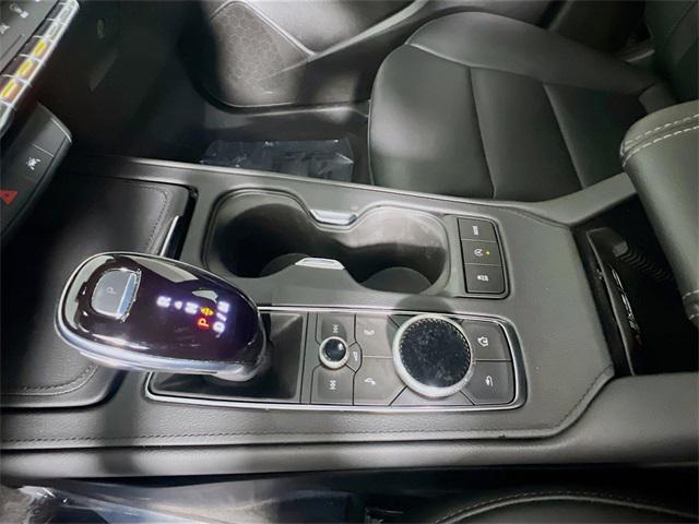 used 2022 Cadillac XT4 car, priced at $27,394
