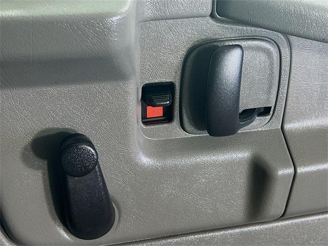 used 2009 Chevrolet Express 1500 car, priced at $13,812