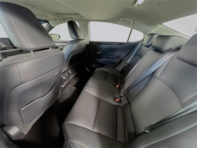 used 2019 Lexus ES 350 car, priced at $27,747