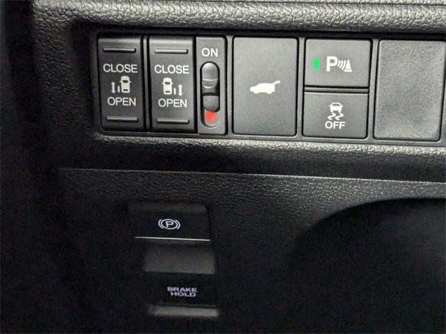 new 2026 Honda Odyssey car, priced at $49,307