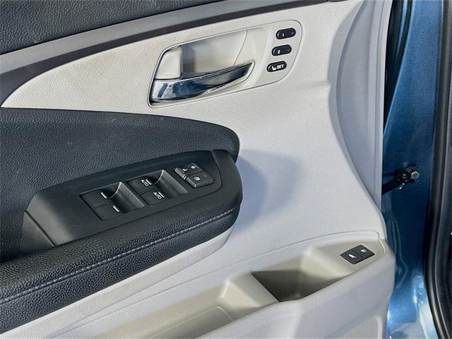 used 2022 Honda Pilot car, priced at $26,500