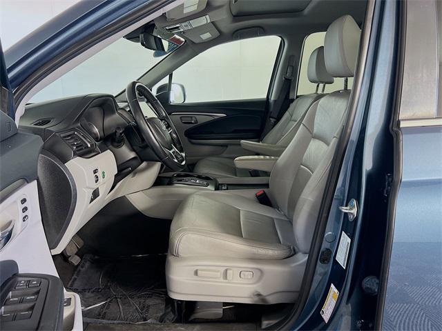 used 2022 Honda Pilot car, priced at $26,500