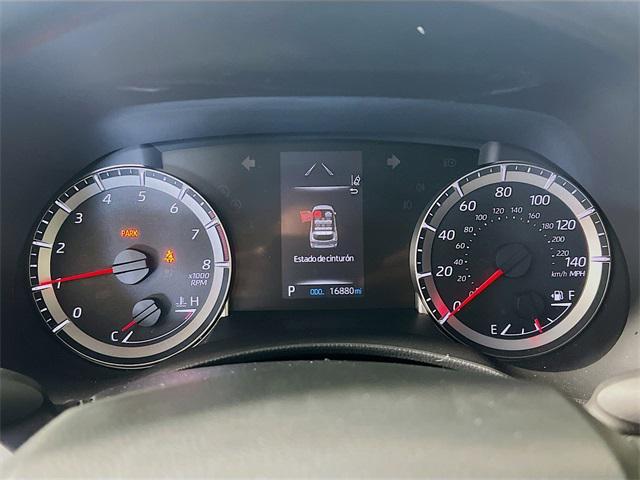 used 2022 Toyota Highlander car, priced at $28,691