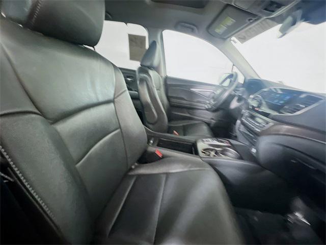 used 2021 Honda Pilot car, priced at $23,558