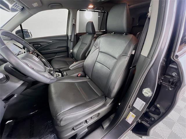 used 2022 Honda Pilot car, priced at $34,991