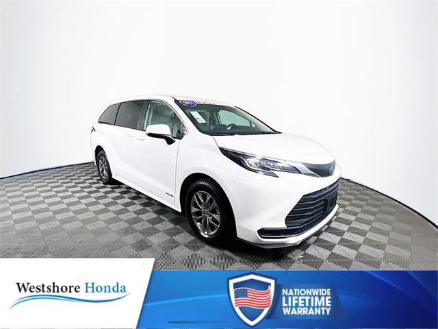 used 2021 Toyota Sienna car, priced at $30,803