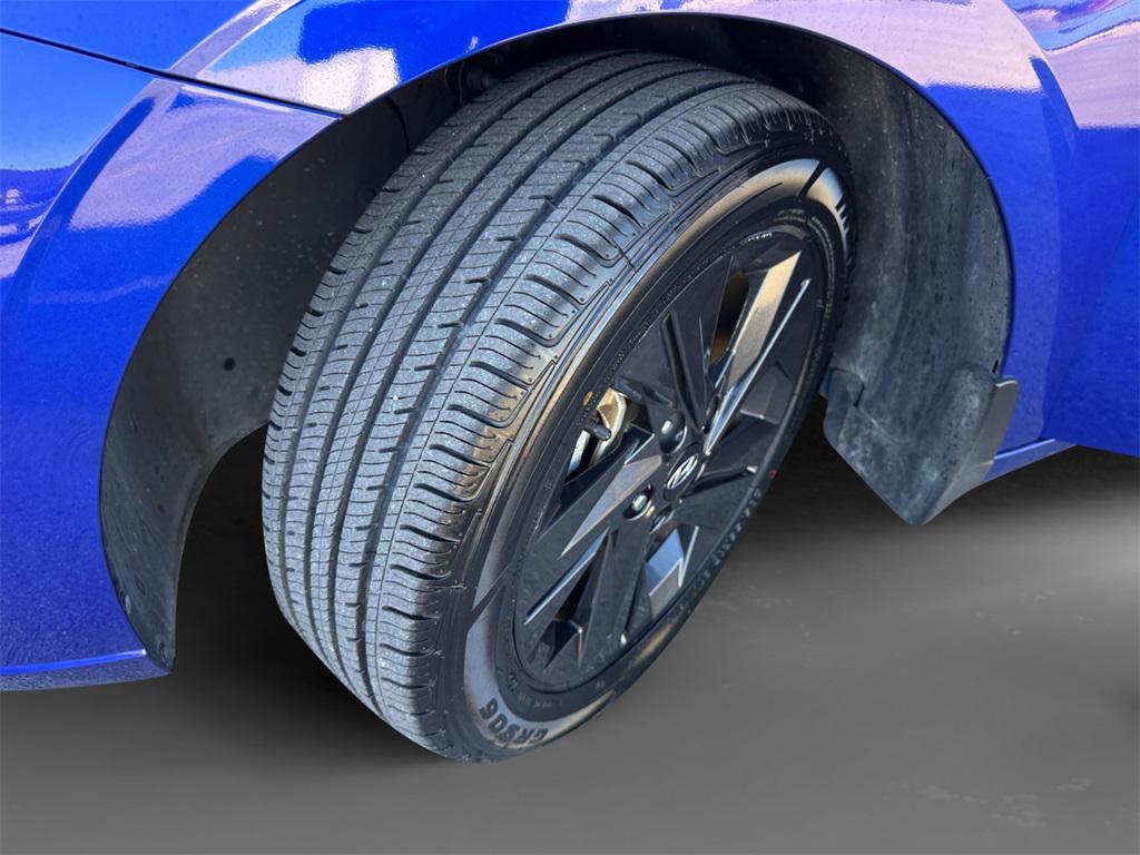 used 2022 Hyundai Elantra car, priced at $18,404