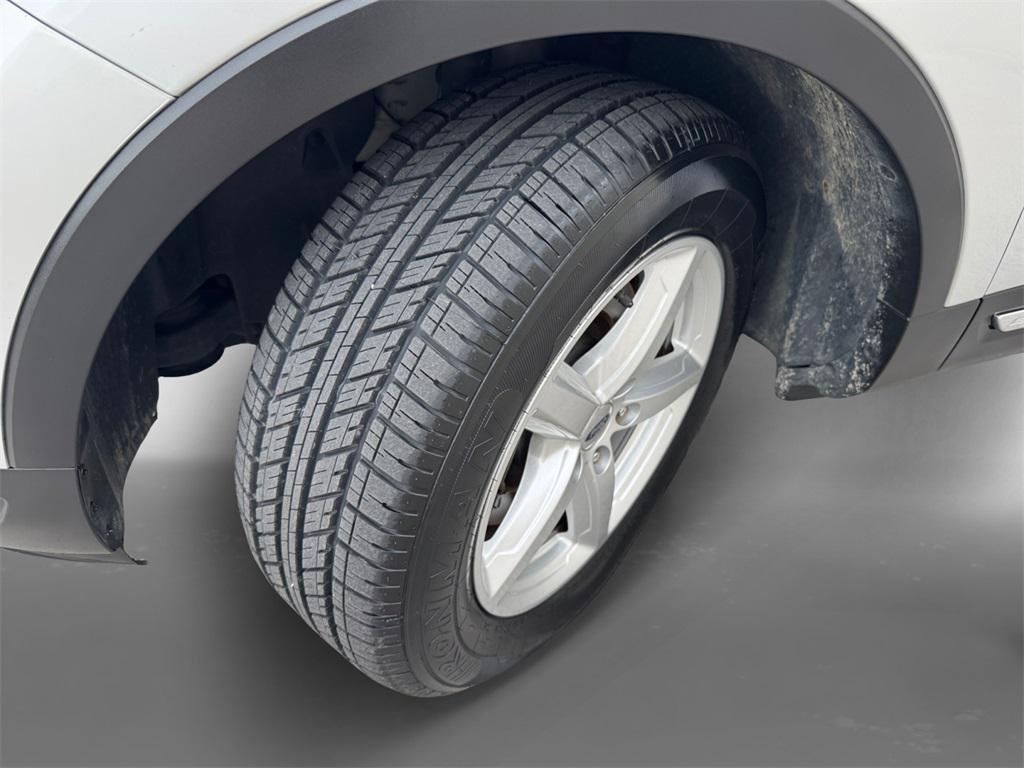 used 2019 Ford Explorer car, priced at $15,788
