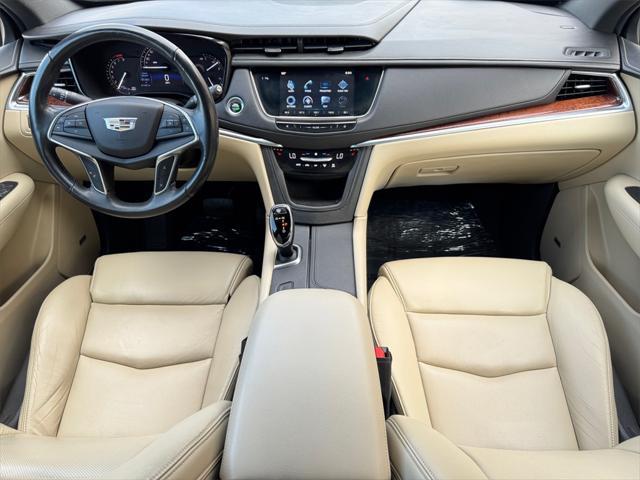used 2017 Cadillac XT5 car, priced at $17,550