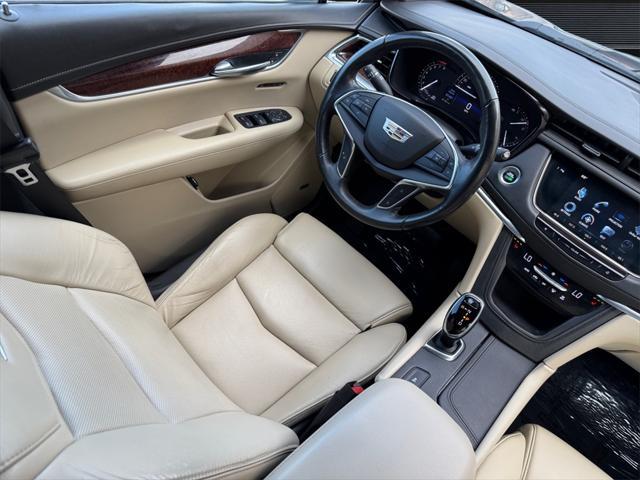 used 2017 Cadillac XT5 car, priced at $17,550