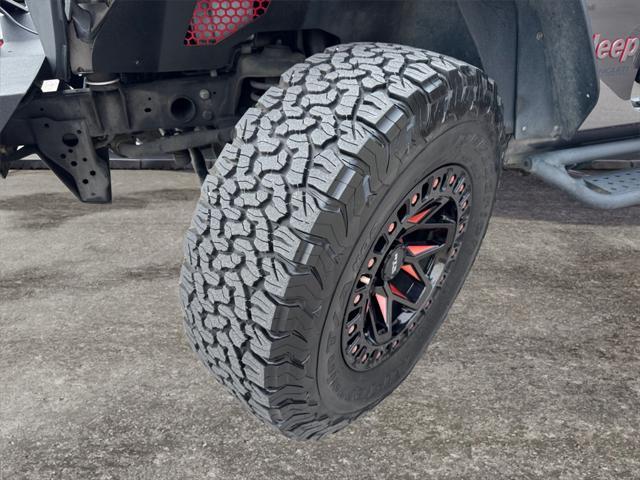 used 2020 Jeep Wrangler Unlimited car, priced at $32,726
