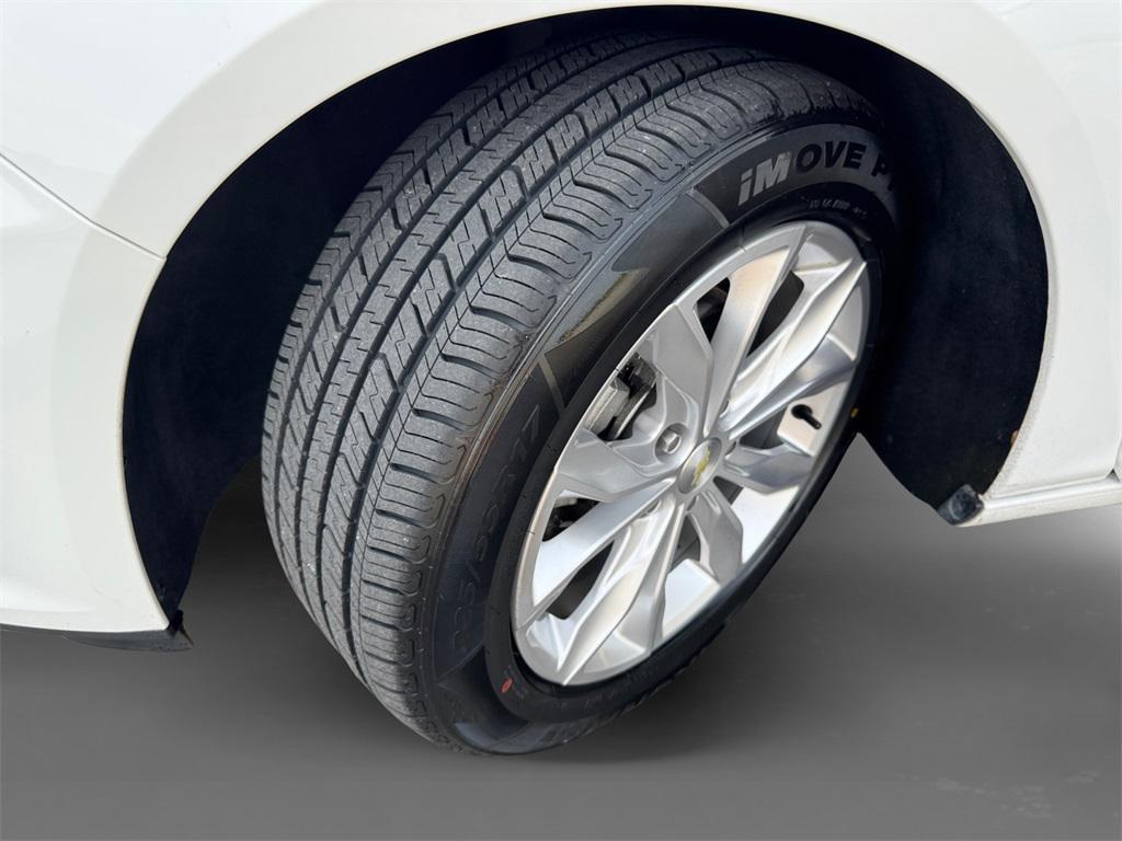 used 2022 Chevrolet Malibu car, priced at $17,123