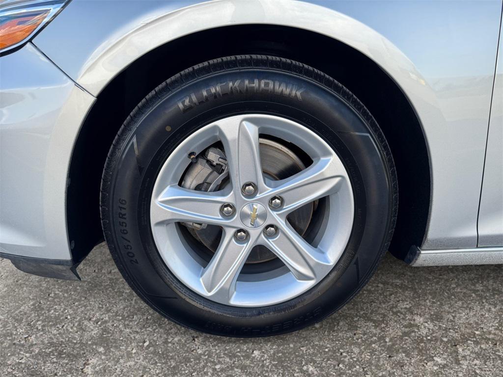 used 2020 Chevrolet Malibu car, priced at $16,338