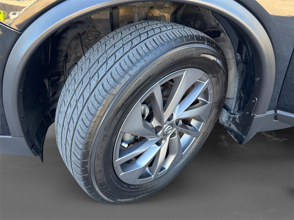 used 2016 Nissan Rogue car, priced at $14,252