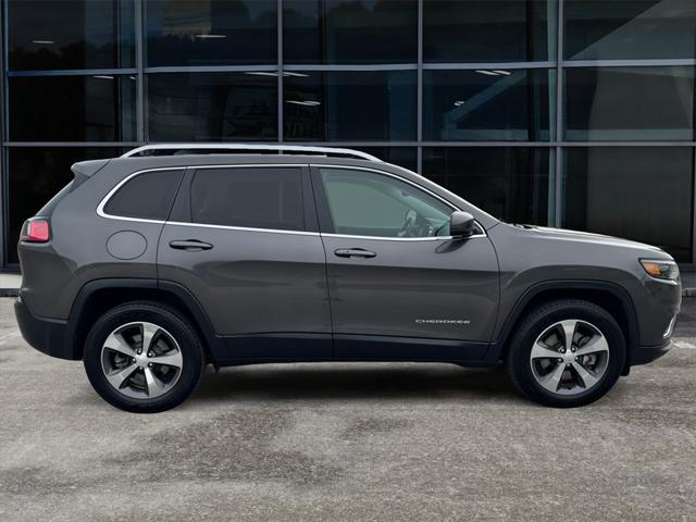 used 2019 Jeep Cherokee car, priced at $17,198