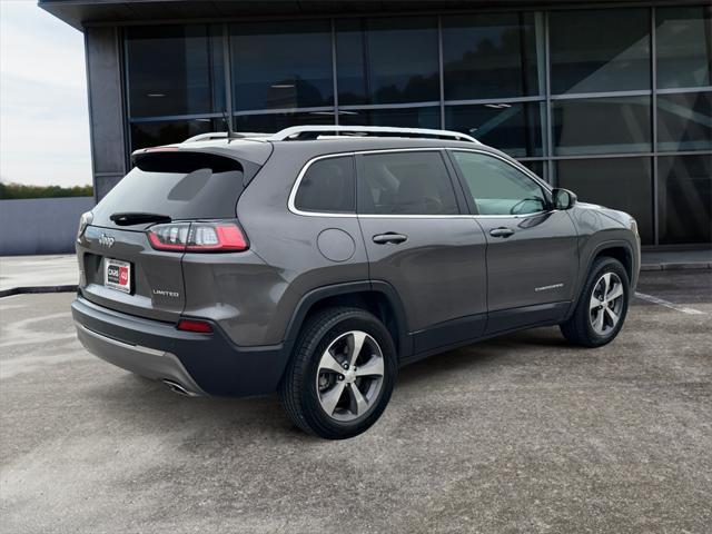 used 2019 Jeep Cherokee car, priced at $17,198