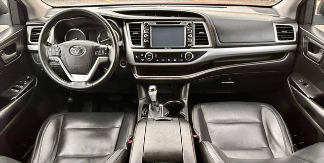 used 2015 Toyota Highlander car, priced at $18,896