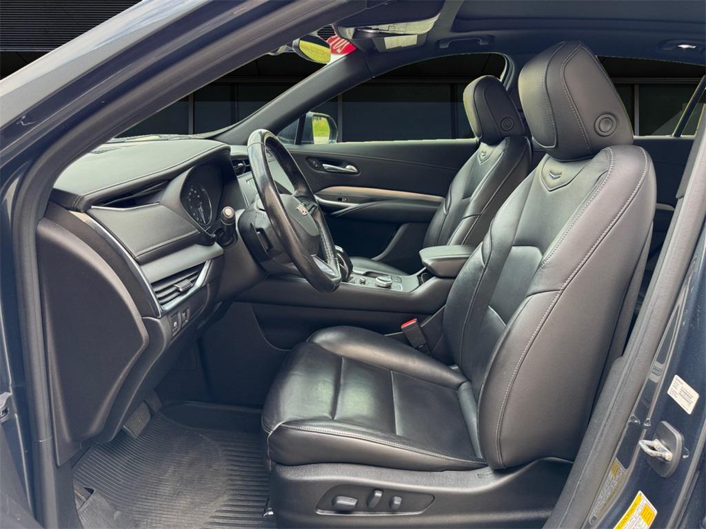used 2019 Cadillac XT4 car, priced at $20,317