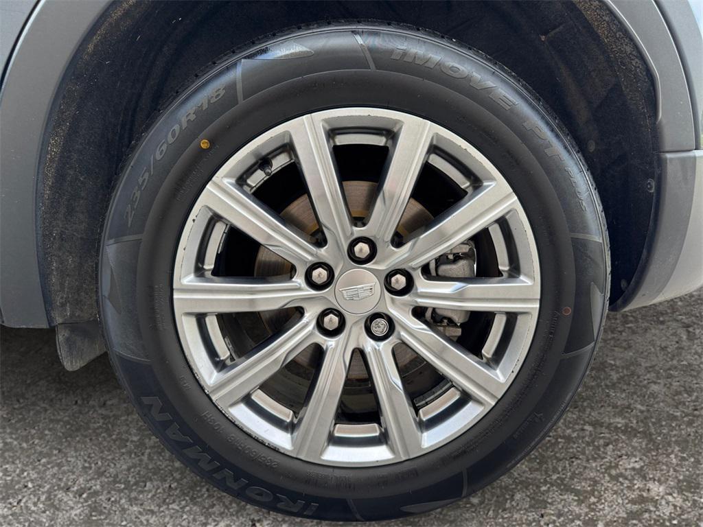 used 2019 Cadillac XT4 car, priced at $20,317