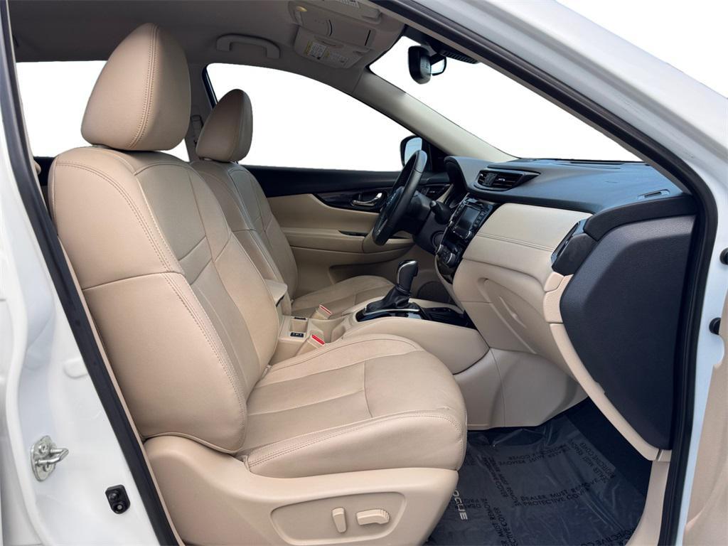 used 2019 Nissan Rogue car, priced at $16,972