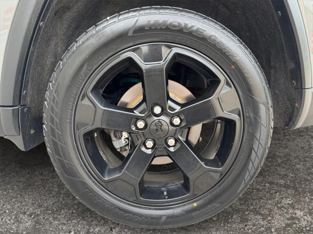 used 2019 Jeep Grand Cherokee car, priced at $20,236